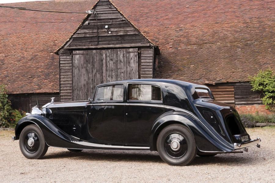  Rolls-Royce Phantom III Saloon by Mulliner 1938 года  (фото 6 из 6)